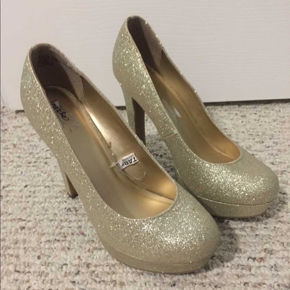 Mossimo Glitter Pumps